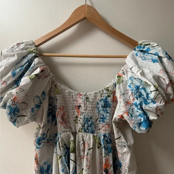 Abercrombie & Fitch Ruched White Floral Smocked Dress, size XL - Picture 6 of 7